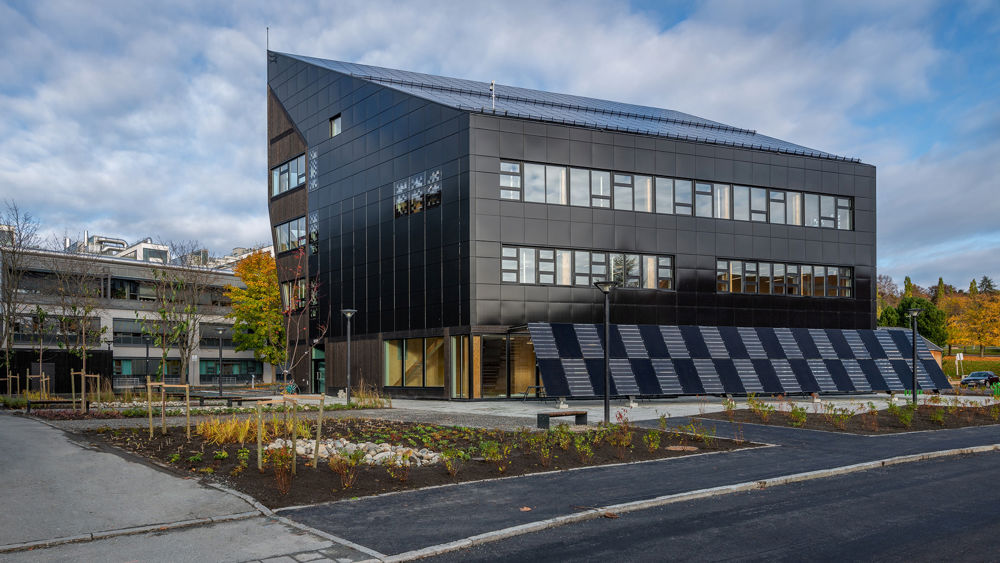 Office building ZEB Flexible Lab, Trondheim. Photo.