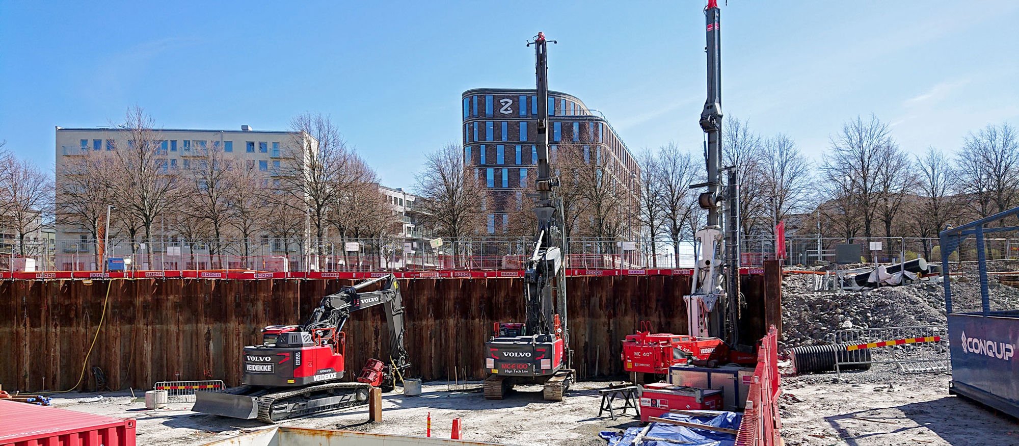 Vi leverer alt av fundamenteringsjobber og grunnarbeid over hele landet